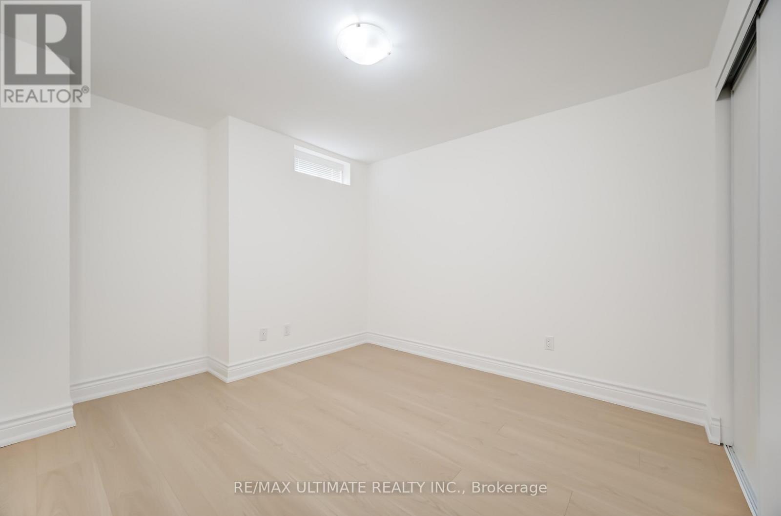 11 Drum Street, Whitchurch-Stouffville, Ontario  L4A 0N3 - Photo 24 - N12445960