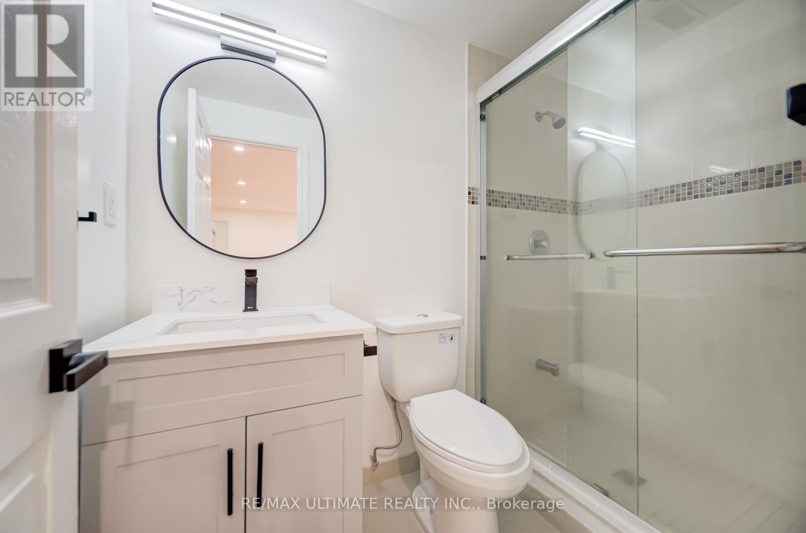 11 Drum Street, Whitchurch-Stouffville, Ontario  L4A 0N3 - Photo 28 - N12445960