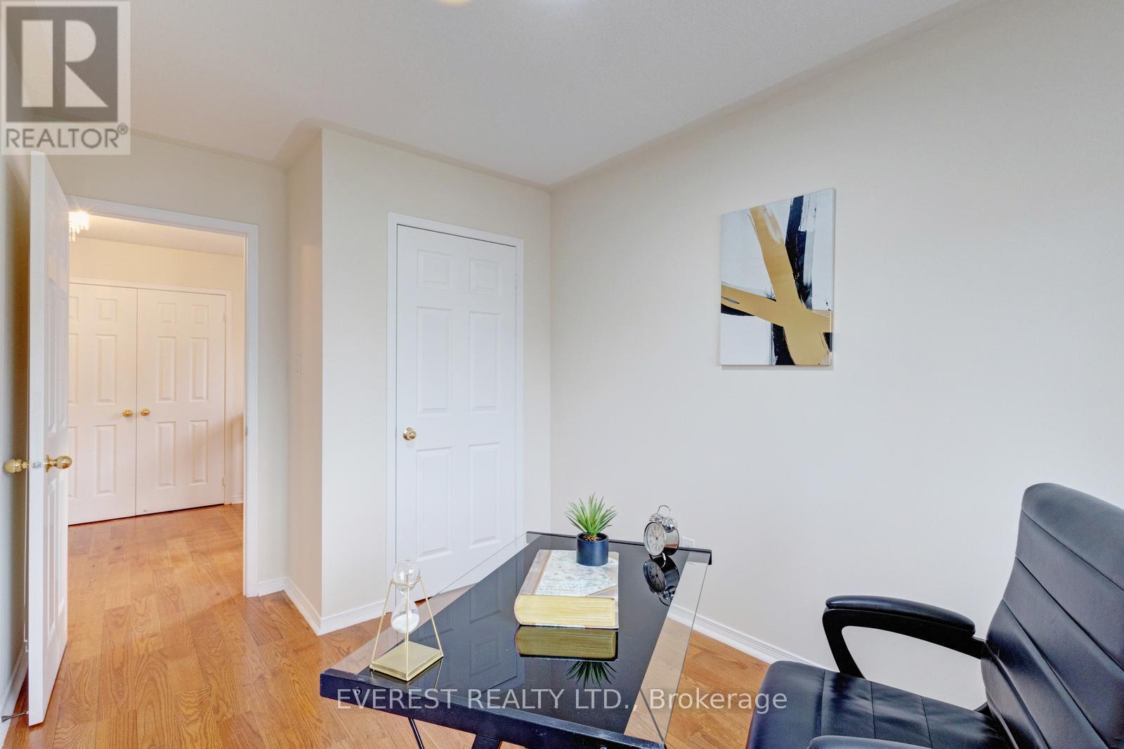 5172 Nestling Grove, Mississauga, Ontario  L5M 0L2 - Photo 31 - W12445956