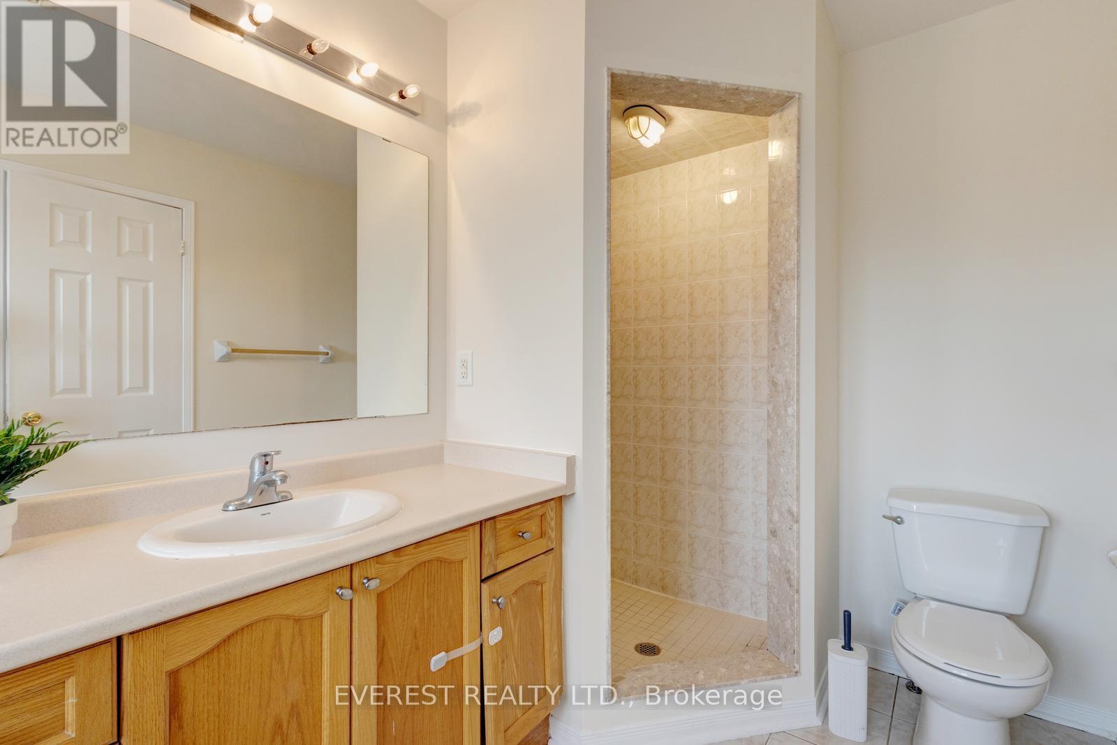 5172 Nestling Grove, Mississauga, Ontario  L5M 0L2 - Photo 45 - W12445956