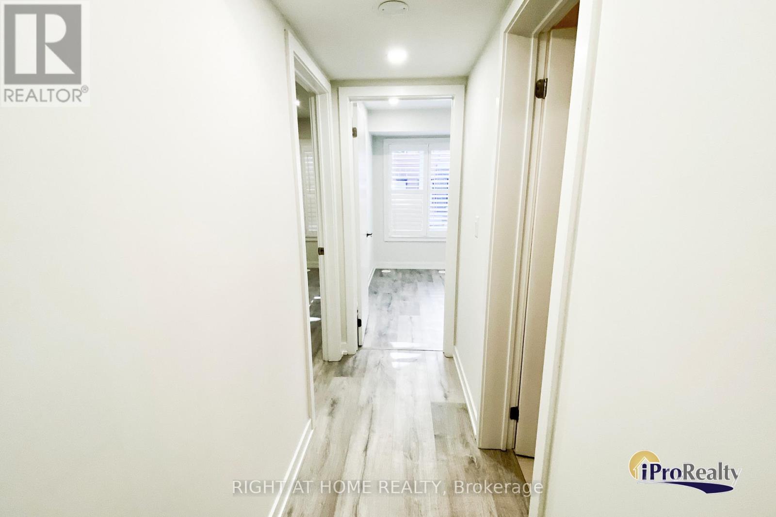 30 - 3550 Colonial Drive, Mississauga, Ontario  L5L 0C1 - Photo 10 - W12445959