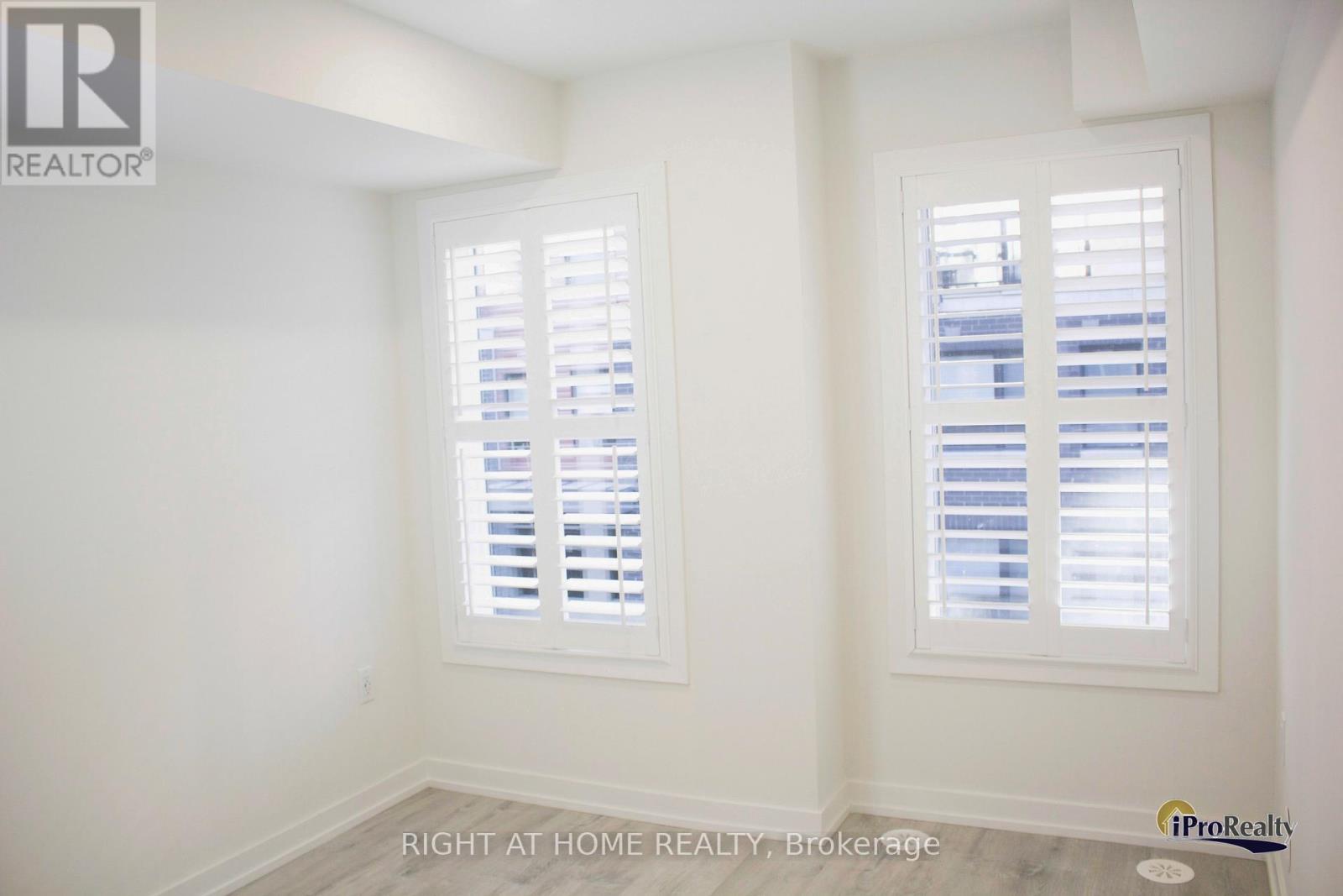 30 - 3550 Colonial Drive, Mississauga, Ontario  L5L 0C1 - Photo 8 - W12445959