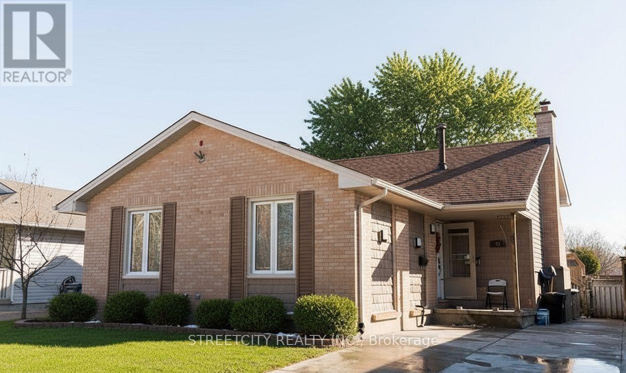 43 RENNY CRESCENT, London South, Ontario