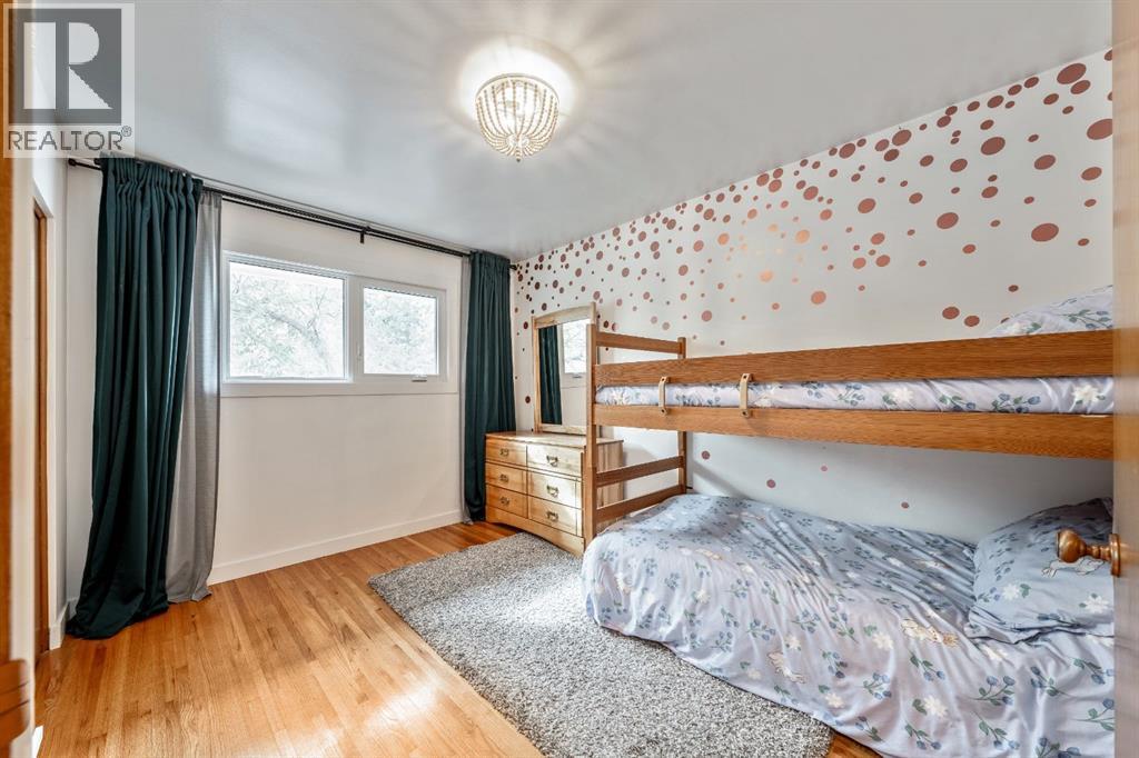 2539 Chicoutimi Drive Nw, Calgary, Alberta  T2L 0W4 - Photo 27 - A2261509
