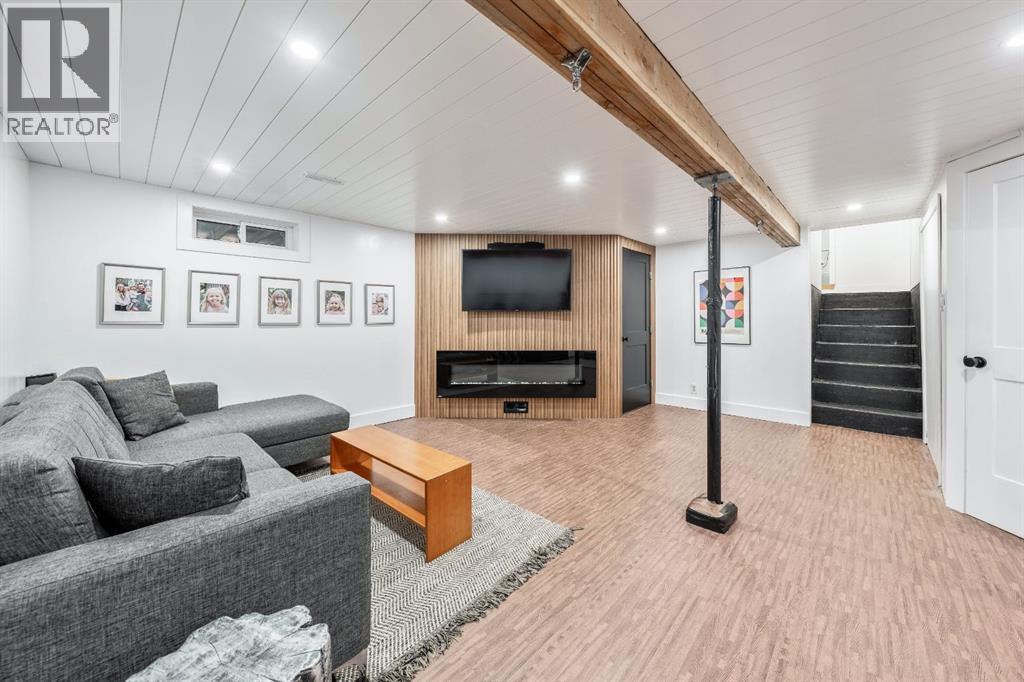 2539 Chicoutimi Drive Nw, Calgary, Alberta  T2L 0W4 - Photo 38 - A2261509