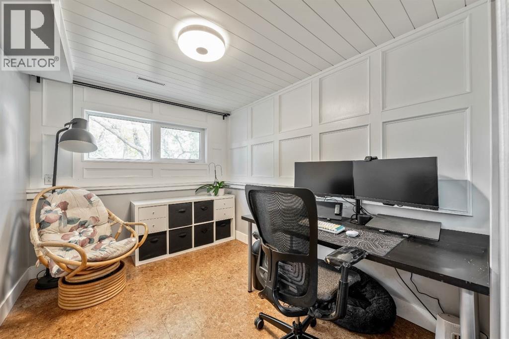 2539 Chicoutimi Drive Nw, Calgary, Alberta  T2L 0W4 - Photo 33 - A2261509