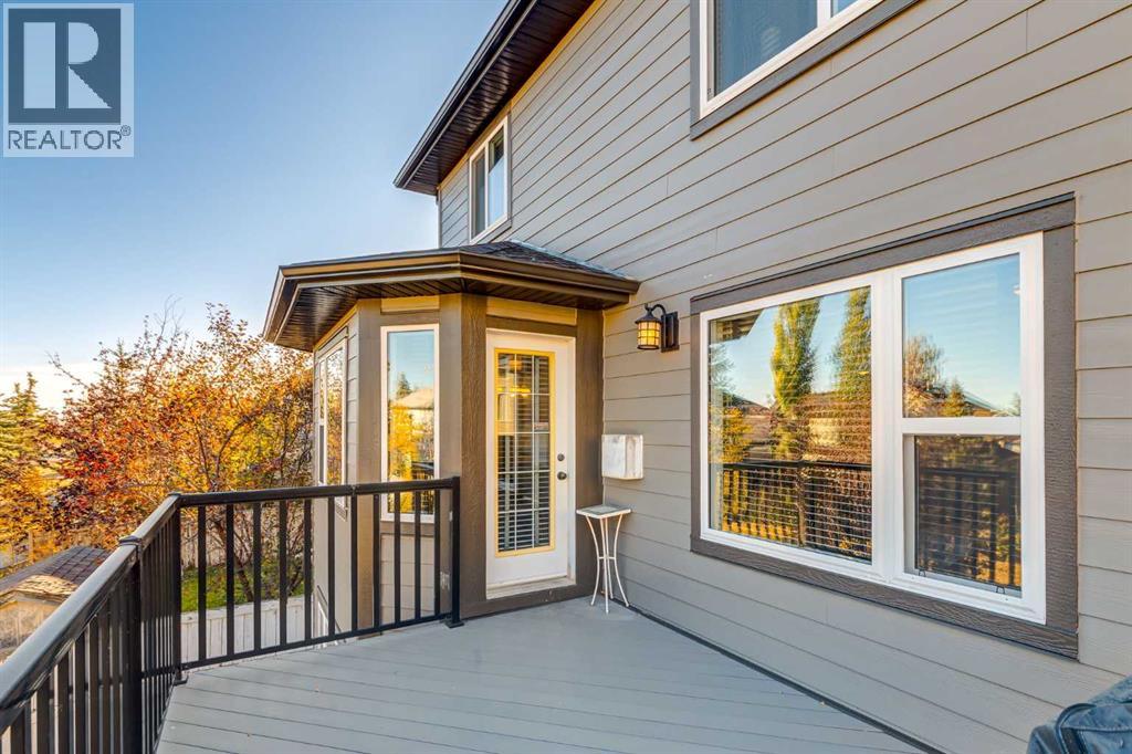 77 Somerset Circle Sw, Calgary, Alberta  T2Y 3P7 - Photo 11 - A2262208