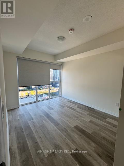 803 - 15 Watergarden Drive, Mississauga, Ontario  L5R 0H4 - Photo 6 - W12444501
