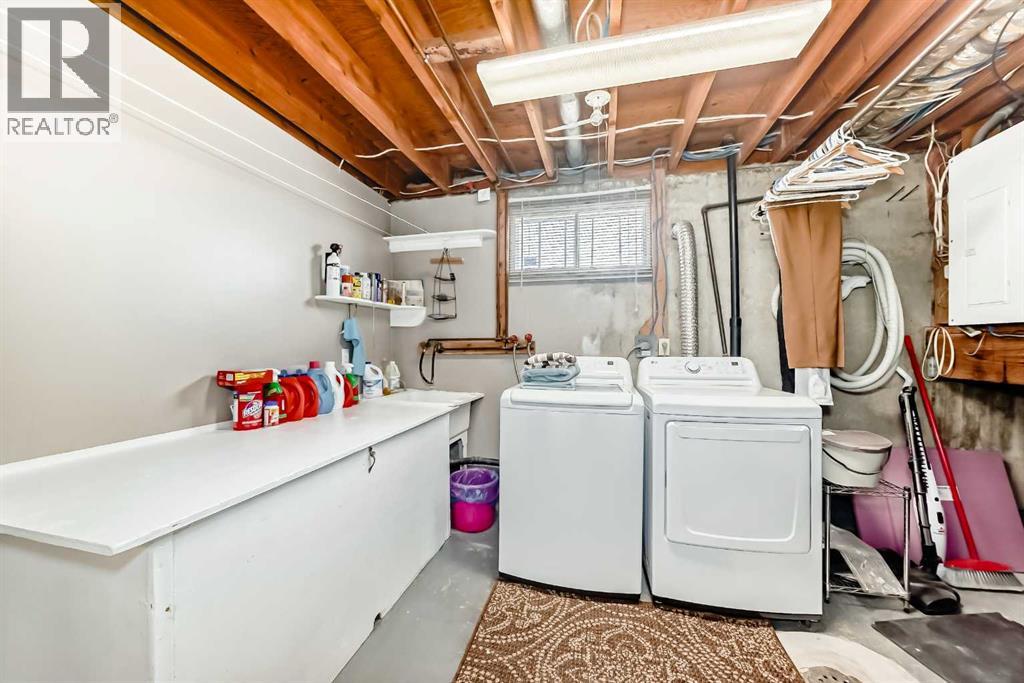 32 Radcliffe Bay Se, Calgary, Alberta  T2A 6B3 - Photo 39 - A2242030