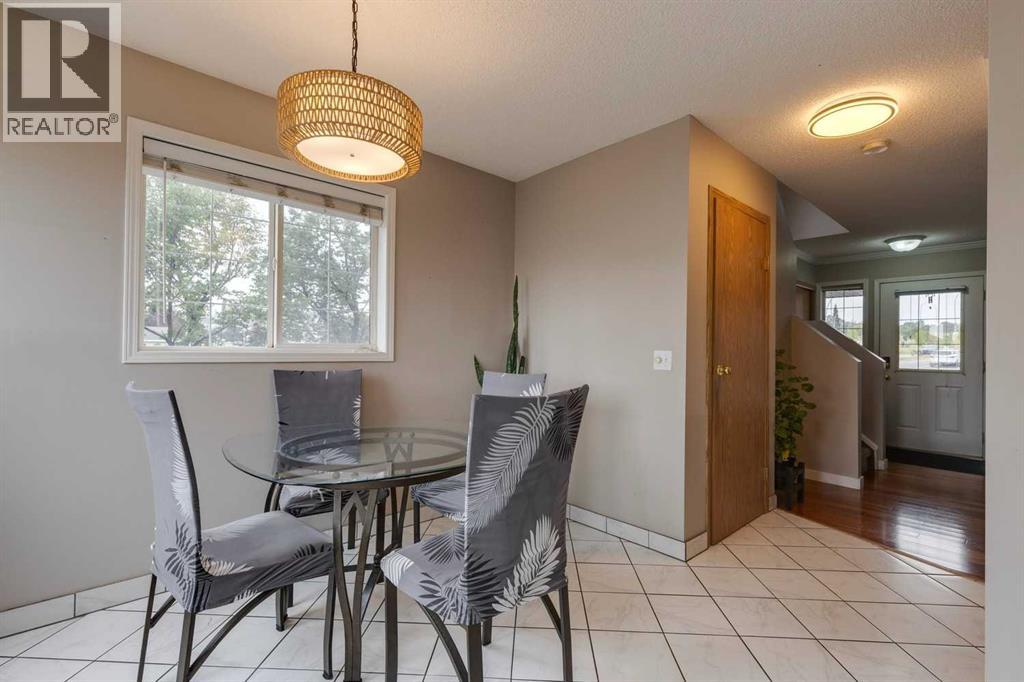 2 Hidden Hills Terrace Nw, Calgary, Alberta  T3A 6E1 - Photo 16 - A2255432
