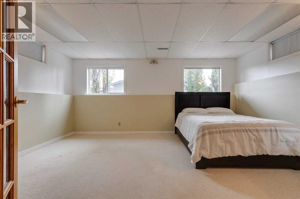 2 Hidden Hills Terrace Nw, Calgary, Alberta  T3A 6E1 - Photo 27 - A2255432