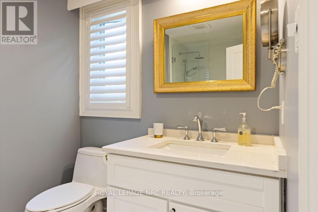 7 Christopher Street, Niagara-On-The-Lake, Ontario  L0S 1J0 - Photo 20 - X12445970