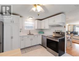15 Florence Avenue