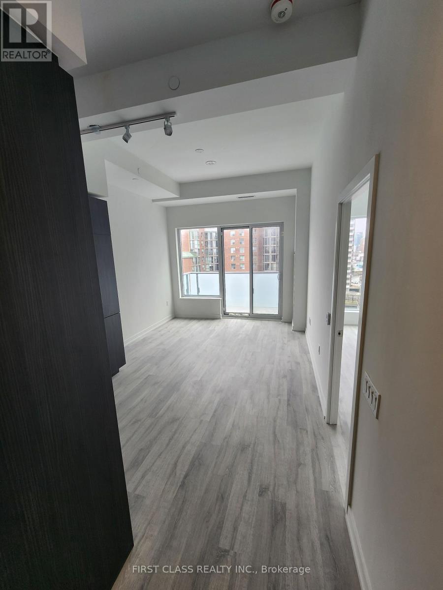 S808 - 8 Olympic Garden, Toronto, Ontario  M2M 0B9 - Photo 7 - C12445972