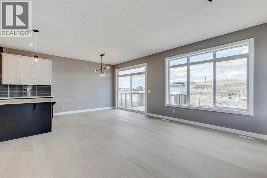 253 Precedence View, Cochrane, Alberta  T4C 2W8 - Photo 9 - A2262018