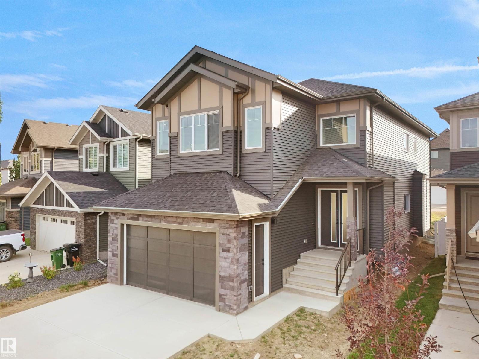 1107 GYRFALCON CR NW, Edmonton, Alberta