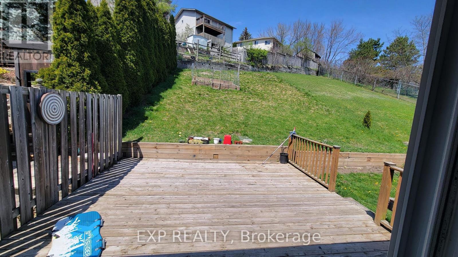 22 Engel Crescent, Barrie, Ontario  L4N 6K5 - Photo 10 - S12445966
