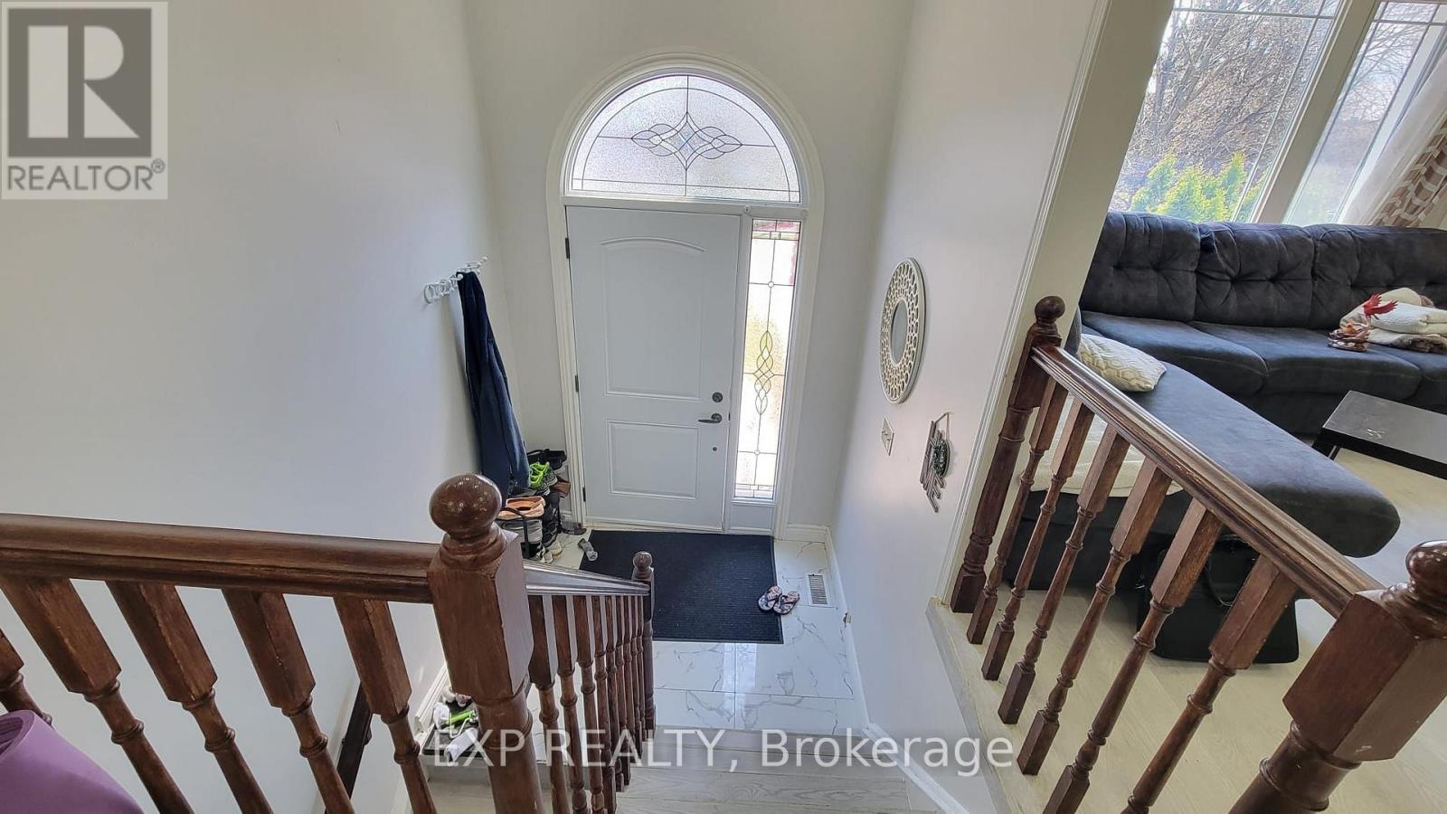 22 Engel Crescent, Barrie, Ontario  L4N 6K5 - Photo 9 - S12445966