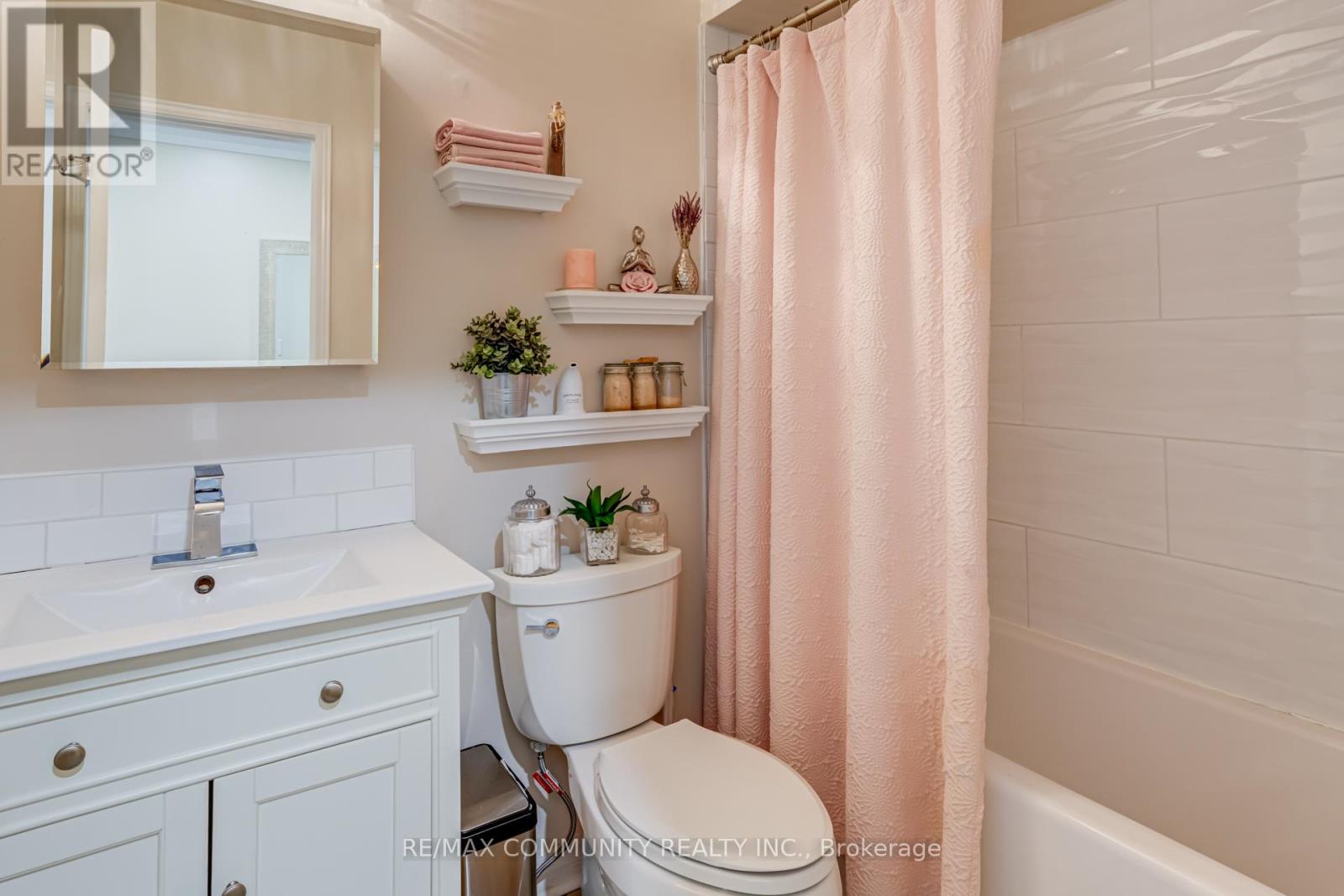 1880 Woodgate Court, Oshawa, Ontario  L1G 7Z2 - Photo 25 - E12432704