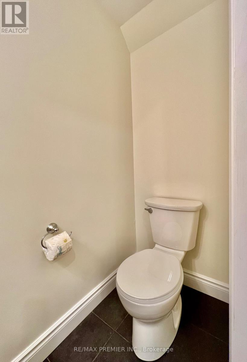 10 Patrick Street, Kingston, Ontario  K7K 3N4 - Photo 25 - X12386975
