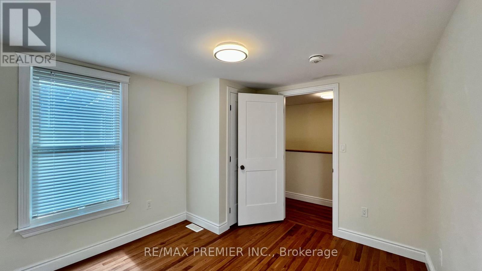10 Patrick Street, Kingston, Ontario  K7K 3N4 - Photo 38 - X12386975