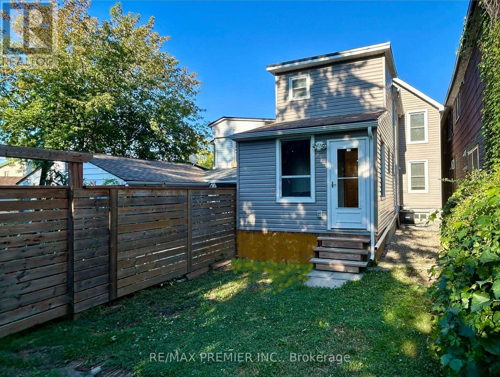 10 Patrick Street, Kingston, Ontario  K7K 3N4 - Photo 47 - X12386975