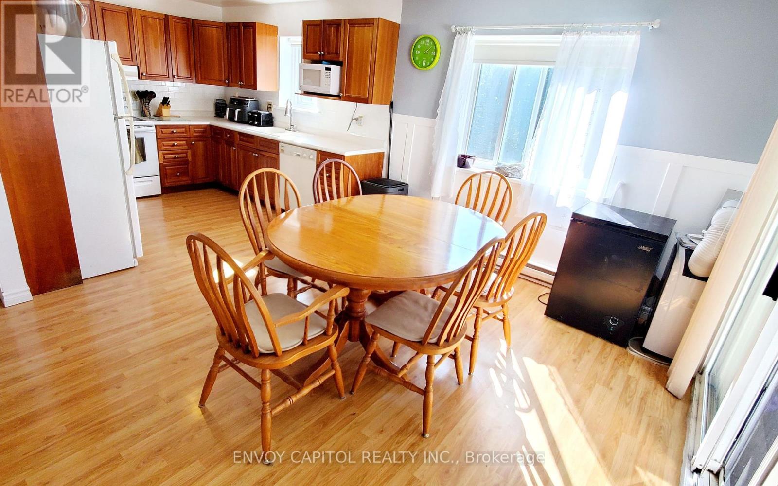 2303 Thurstonia Road, Kawartha Lakes, Ontario  K0M 1L0 - Photo 2 - X12439075