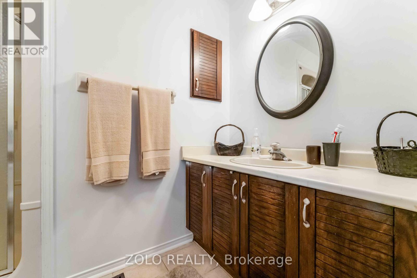176a Sherway Drive, Ottawa, Ontario  K2J 1W7 - Photo 19 - X12445976
