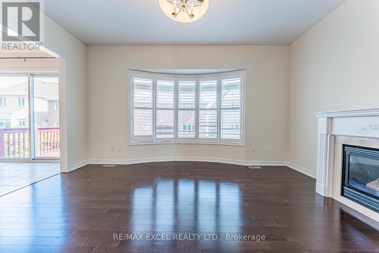 127 Alpaca Drive, Richmond Hill, Ontario  L4E 0R2 - Photo 18 - N12443175