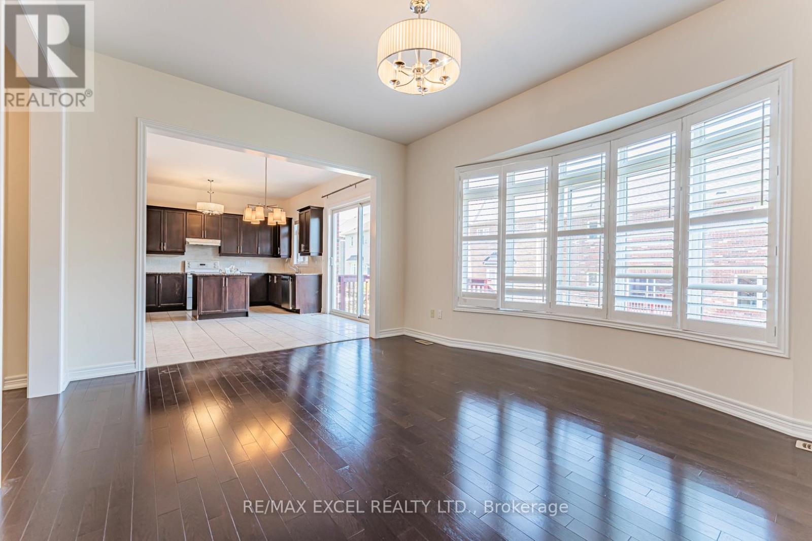 127 Alpaca Drive, Richmond Hill, Ontario  L4E 0R2 - Photo 19 - N12443175