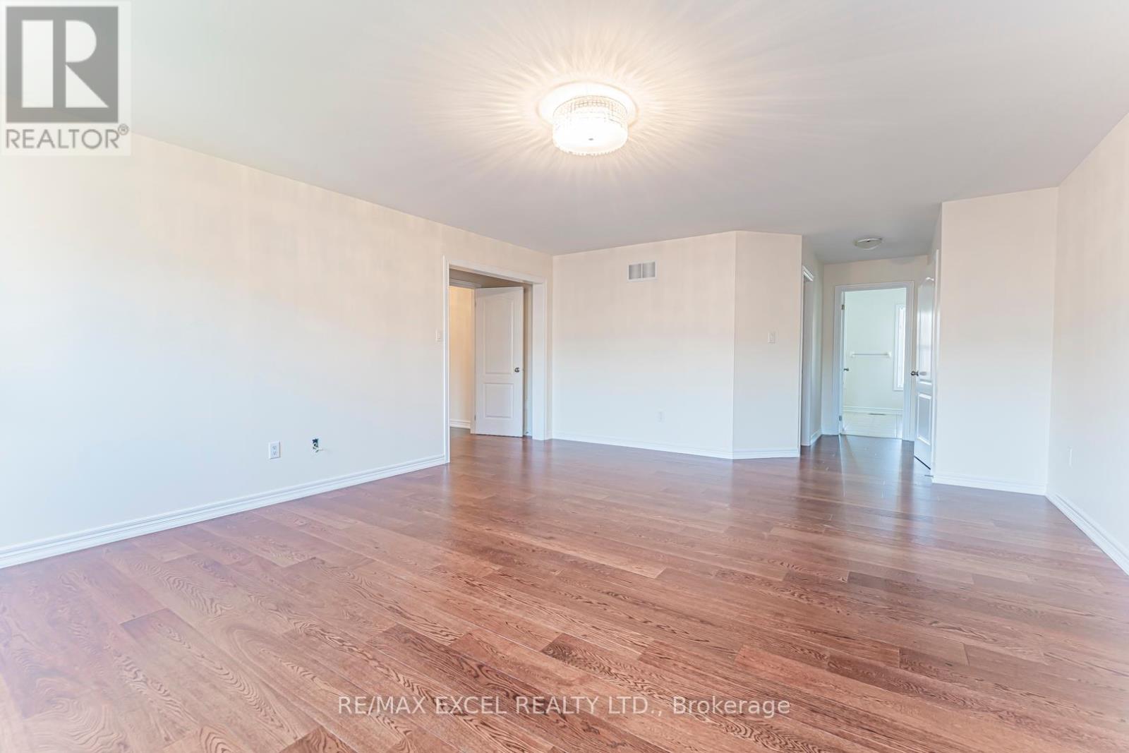 127 Alpaca Drive, Richmond Hill, Ontario  L4E 0R2 - Photo 24 - N12443175