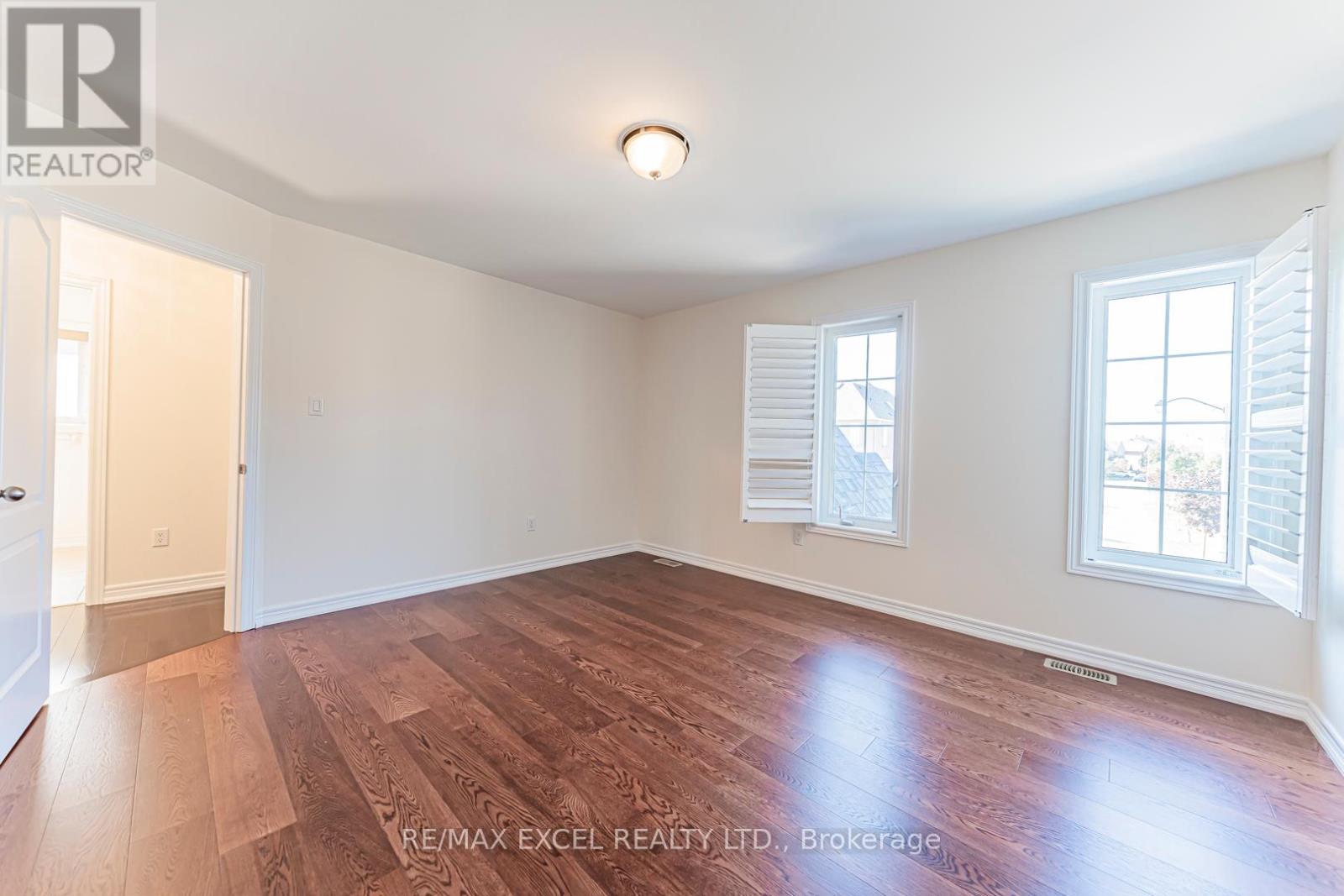 127 Alpaca Drive, Richmond Hill, Ontario  L4E 0R2 - Photo 29 - N12443175