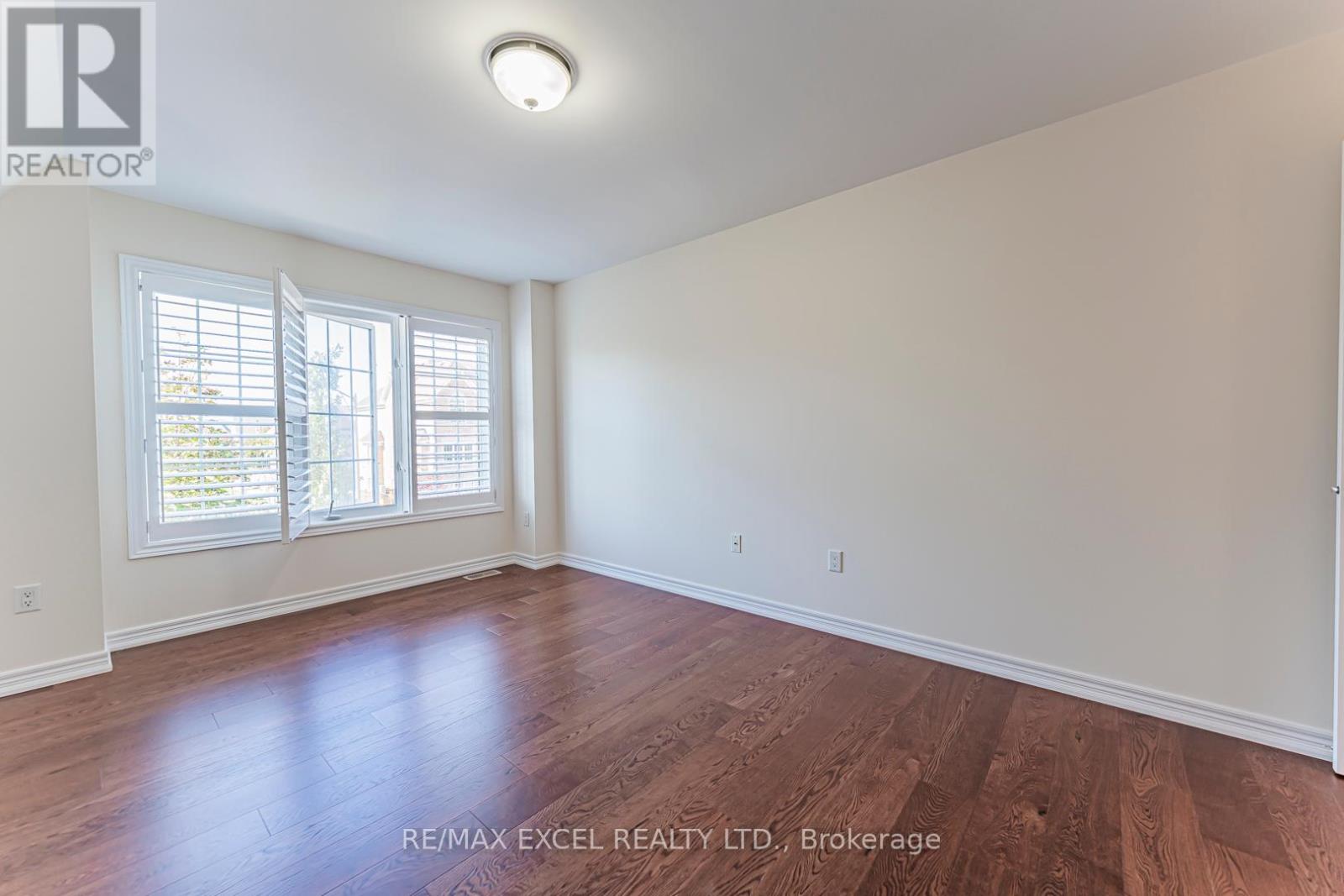 127 Alpaca Drive, Richmond Hill, Ontario  L4E 0R2 - Photo 34 - N12443175