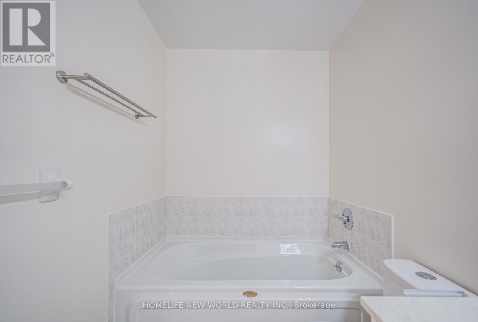 1313 - 28 Sommerset Way, Toronto (Willowdale East), Ontario  M2N 6W7 - Photo 37 - C12445974
