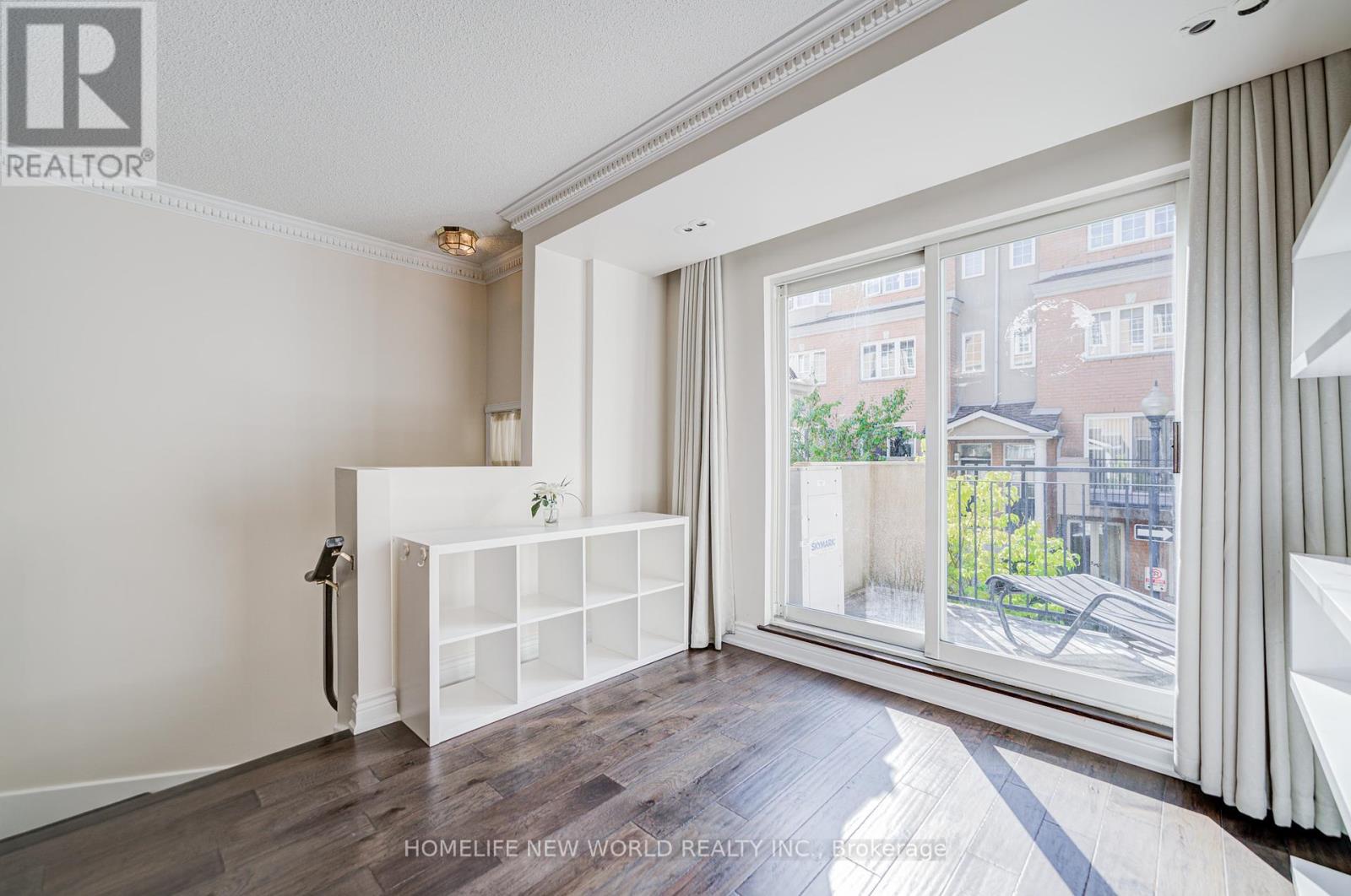 1313 - 28 Sommerset Way, Toronto (Willowdale East), Ontario  M2N 6W7 - Photo 9 - C12445974