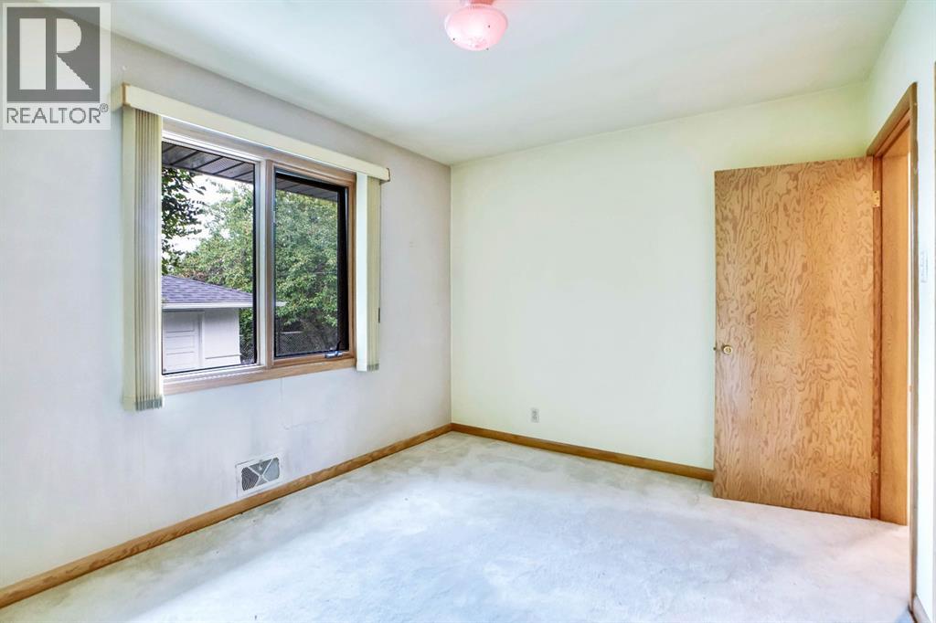 1956 Kelwood Drive Sw, Calgary, Alberta  T3E 3Z3 - Photo 30 - A2258748