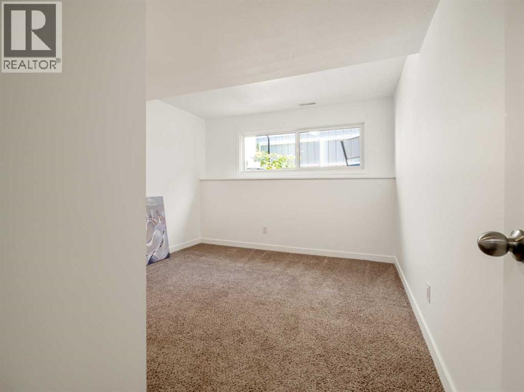 2115 40 Street S, Lethbridge, Alberta  T1K 4Z4 - Photo 37 - A2262228