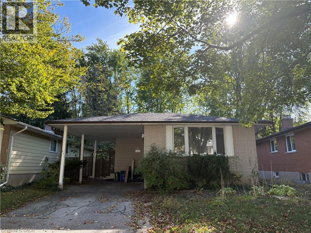 551 Fallingbrook Drive, Waterloo, Ontario  N2L 4N2 - Photo 1 - 40776074