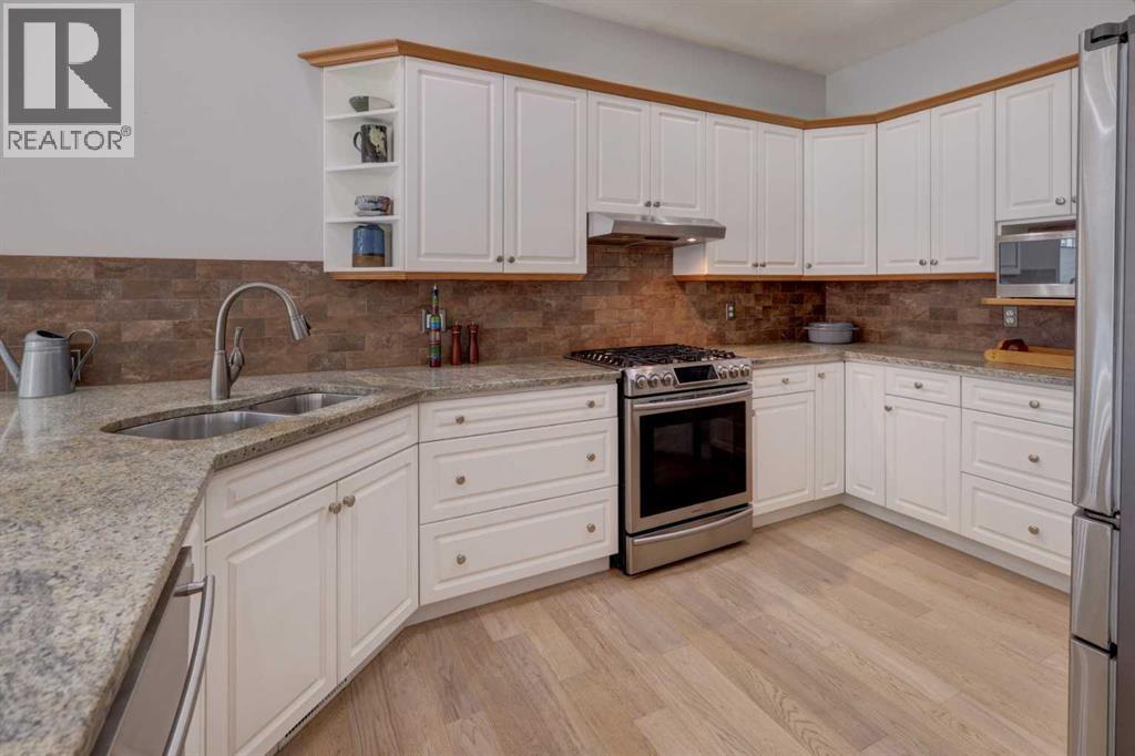 220 Citadel Park Nw, Calgary, Alberta  T3G 3X9 - Photo 6 - A2260688