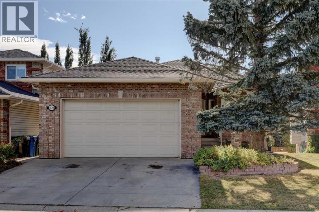 220 Citadel Park Nw, Calgary, Alberta  T3G 3X9 - Photo 2 - A2260688