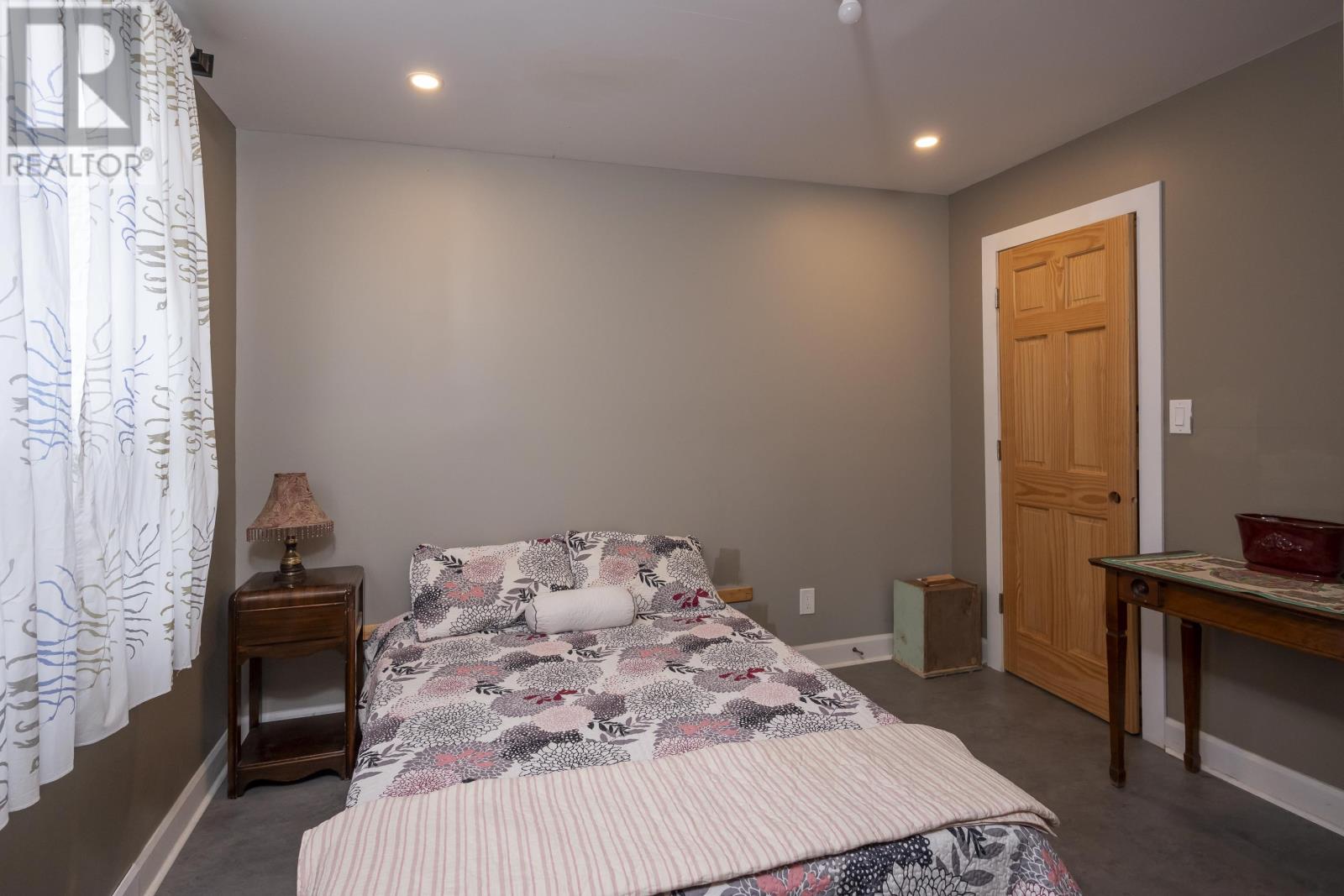 415 Prince Arthur Blvd., Thunder Bay, Ontario  P7C 3M3 - Photo 22 - TB253120