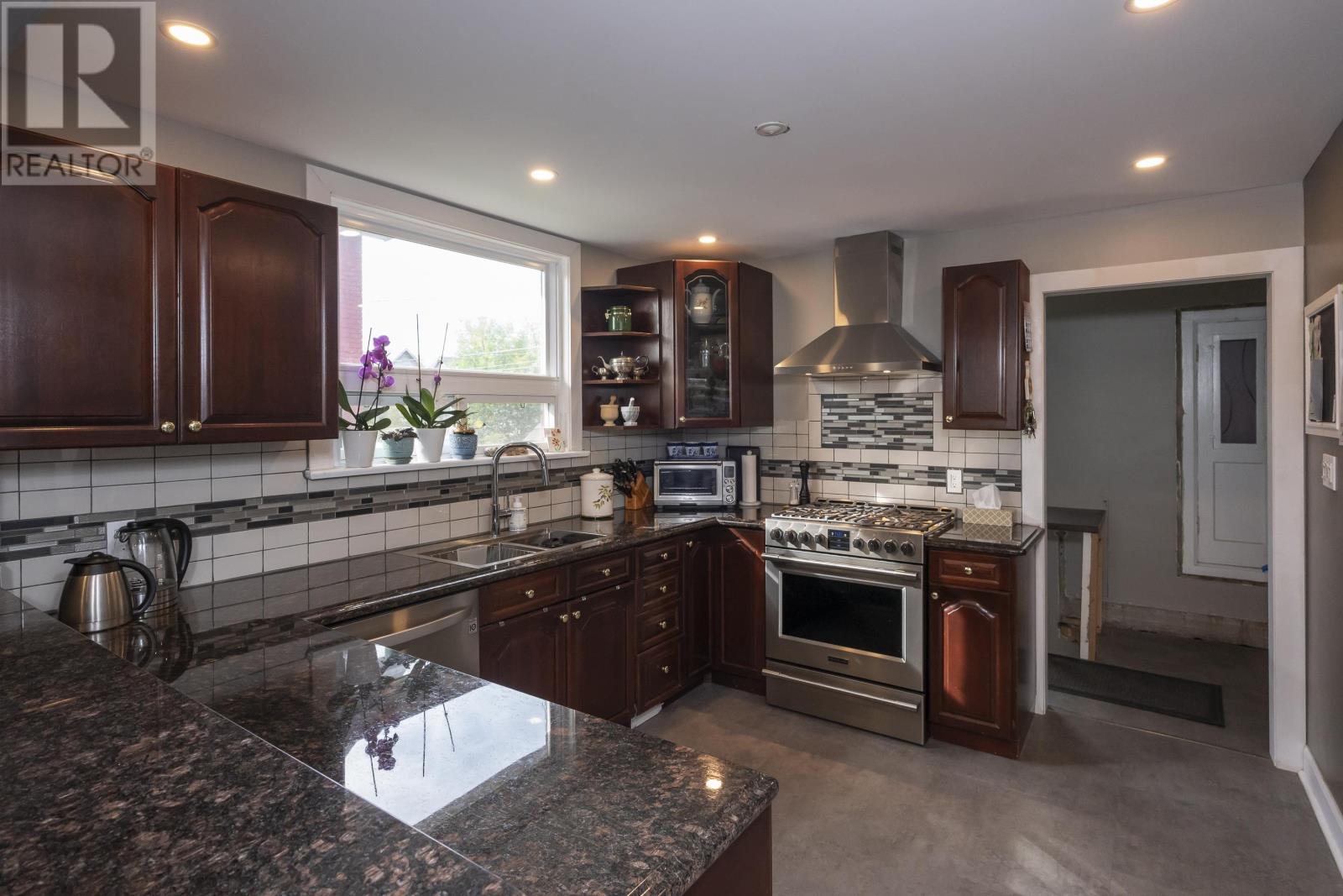 415 Prince Arthur Blvd., Thunder Bay, Ontario  P7C 3M3 - Photo 10 - TB253120