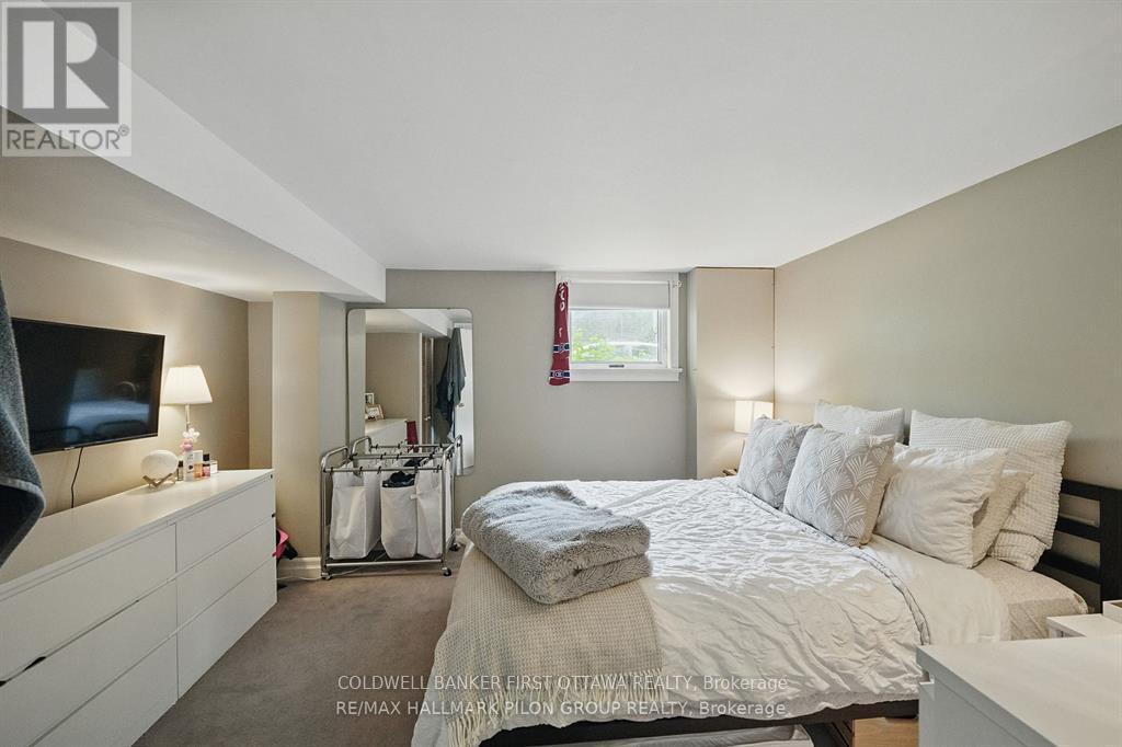 63 Crownhill Street, Ottawa, Ontario  K1J 7K7 - Photo 17 - X12445977