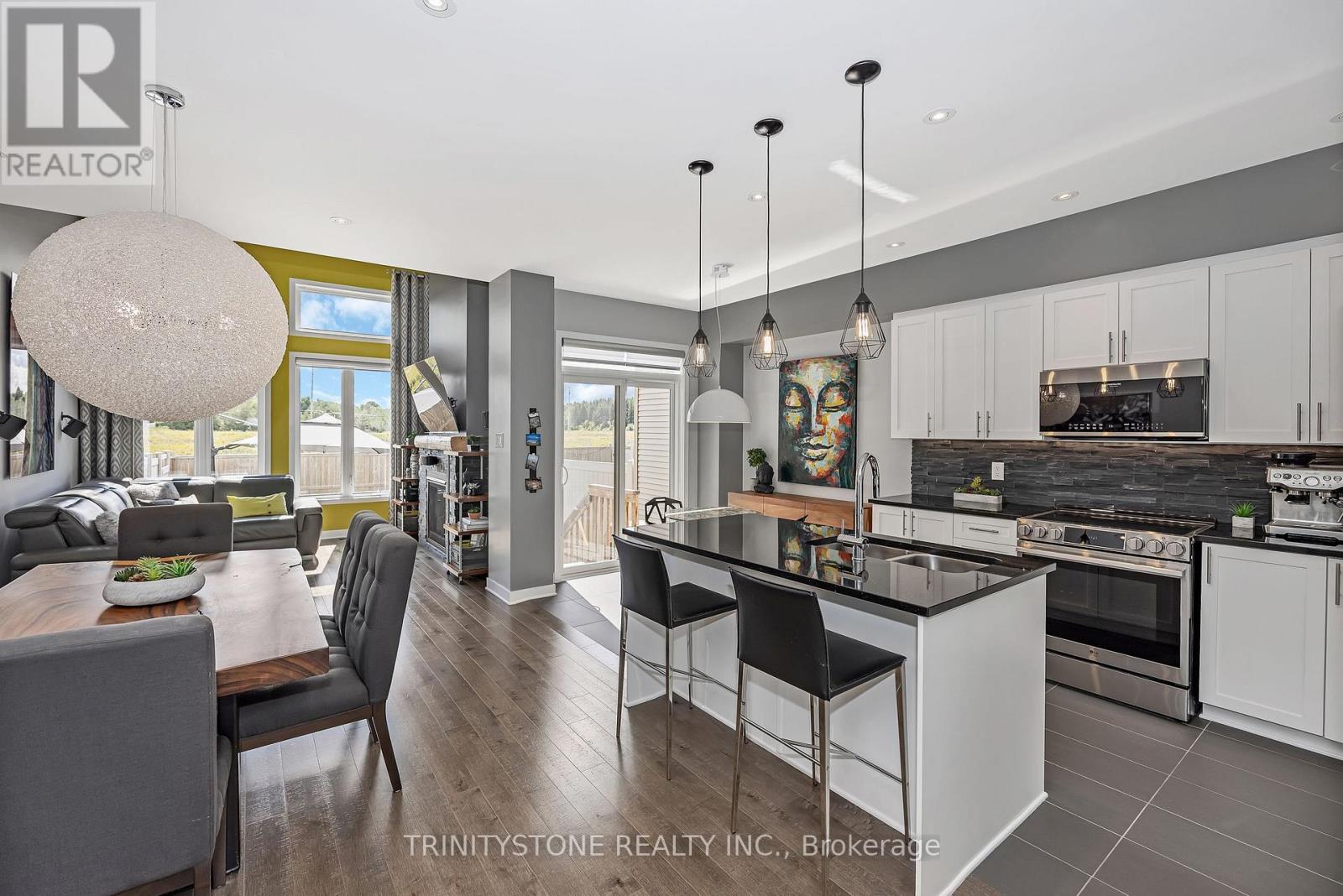 127 Shinny Avenue, Ottawa, Ontario  K2V 0G3 - Photo 7 - X12445987