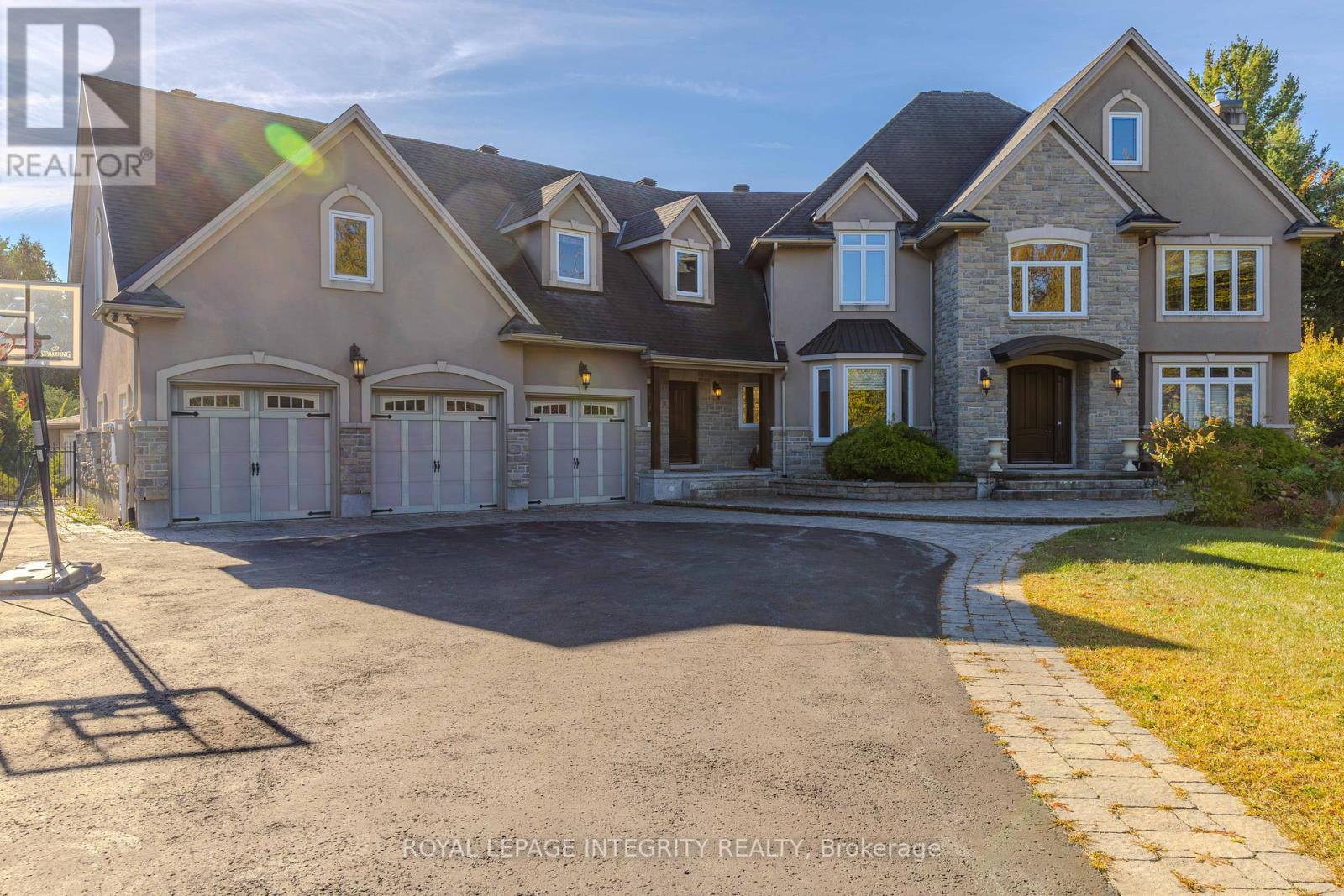 1326 TERRACE RIDGE DRIVE, Ottawa, Ontario