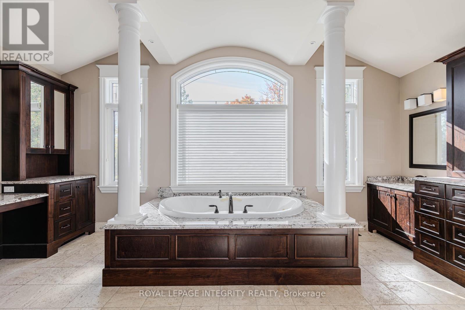 1326 Terrace Ridge Drive, Ottawa, Ontario  K0A 1L0 - Photo 24 - X12445989