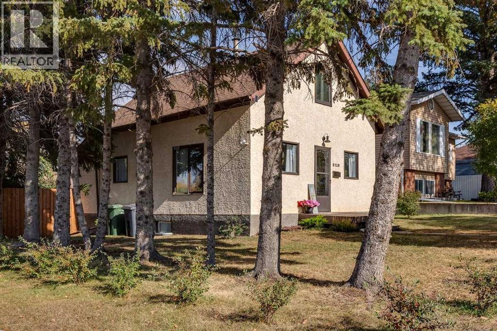 5120 53 Avenue, Ponoka, Alberta  T4J 1H1 - Photo 3 - A2261565