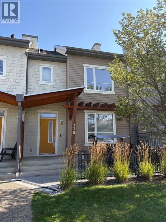 135 Chapalina Square SE, Calgary, Alberta