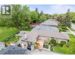 262 RANDALL CRESCENT