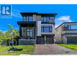 23 KINGWOOD LANE, Aurora, Ontario
